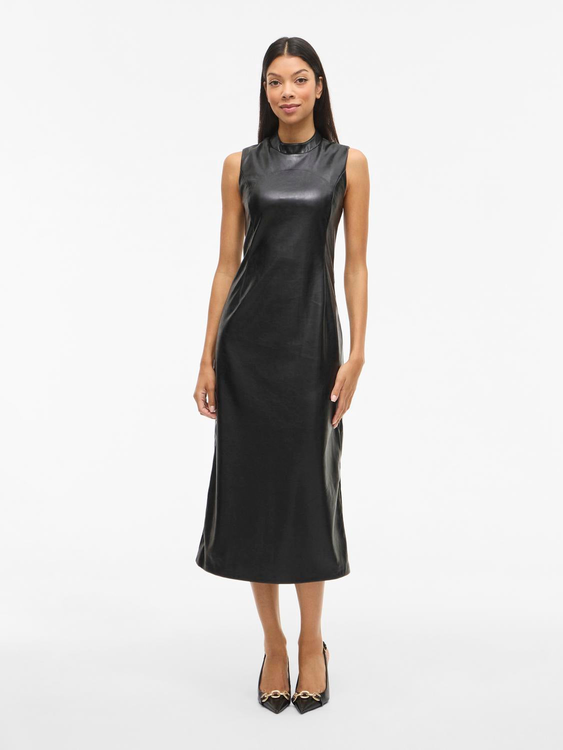 model_shot-front
